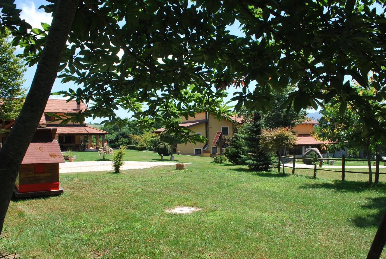 Villa Agriturismo Roseto Serra San Bruno Exterior foto