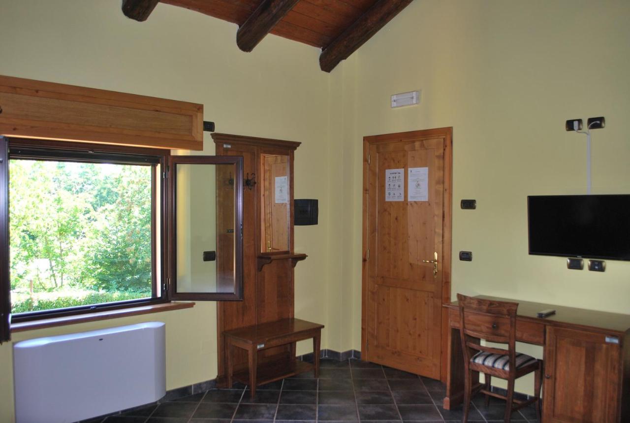 Villa Agriturismo Roseto Serra San Bruno Exterior foto